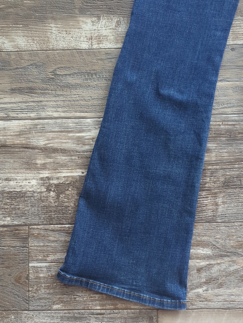 RANCH DRESS'N Fallon Taylor Barrel Pocket Medium Wash Denim bootcut jean S (2-4) - Picture 11 of 16